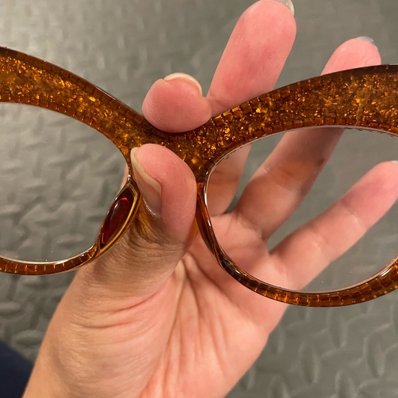 Nice cat eye statement glasses - Picture 4 of 6